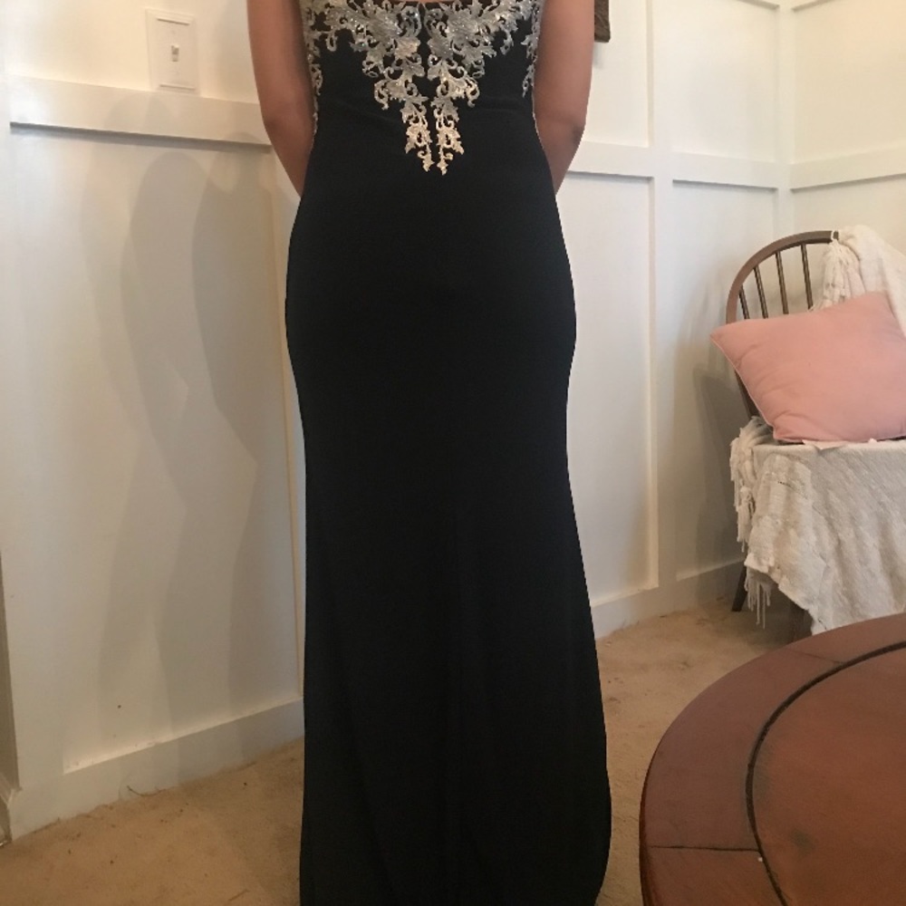 Prom dress - Picture 3 of 4